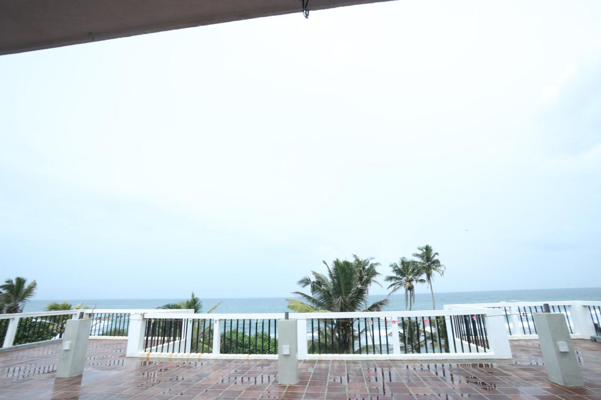 Pearldrop Waves Mirissa Hotel Exterior foto